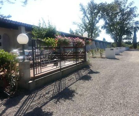 Motel La Croque Sel Carcassonne Eksteriør bilde